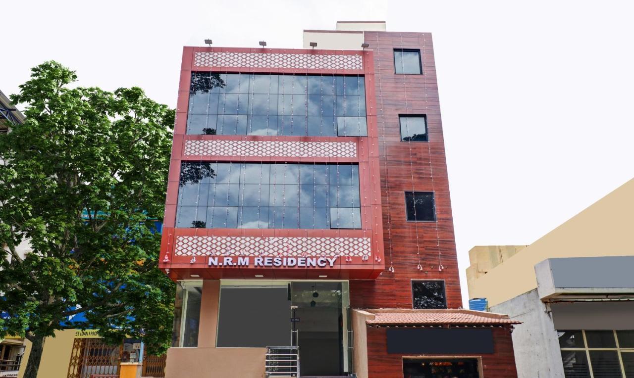 Hotel Nrm Residency Mysore Exteriör bild